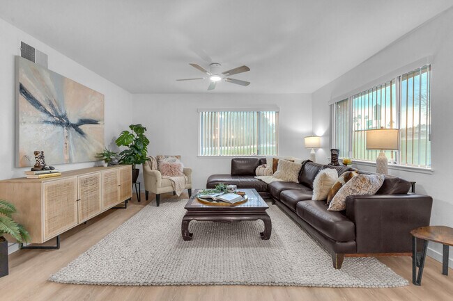 Foto del edificio - 72682 Thrush Rd