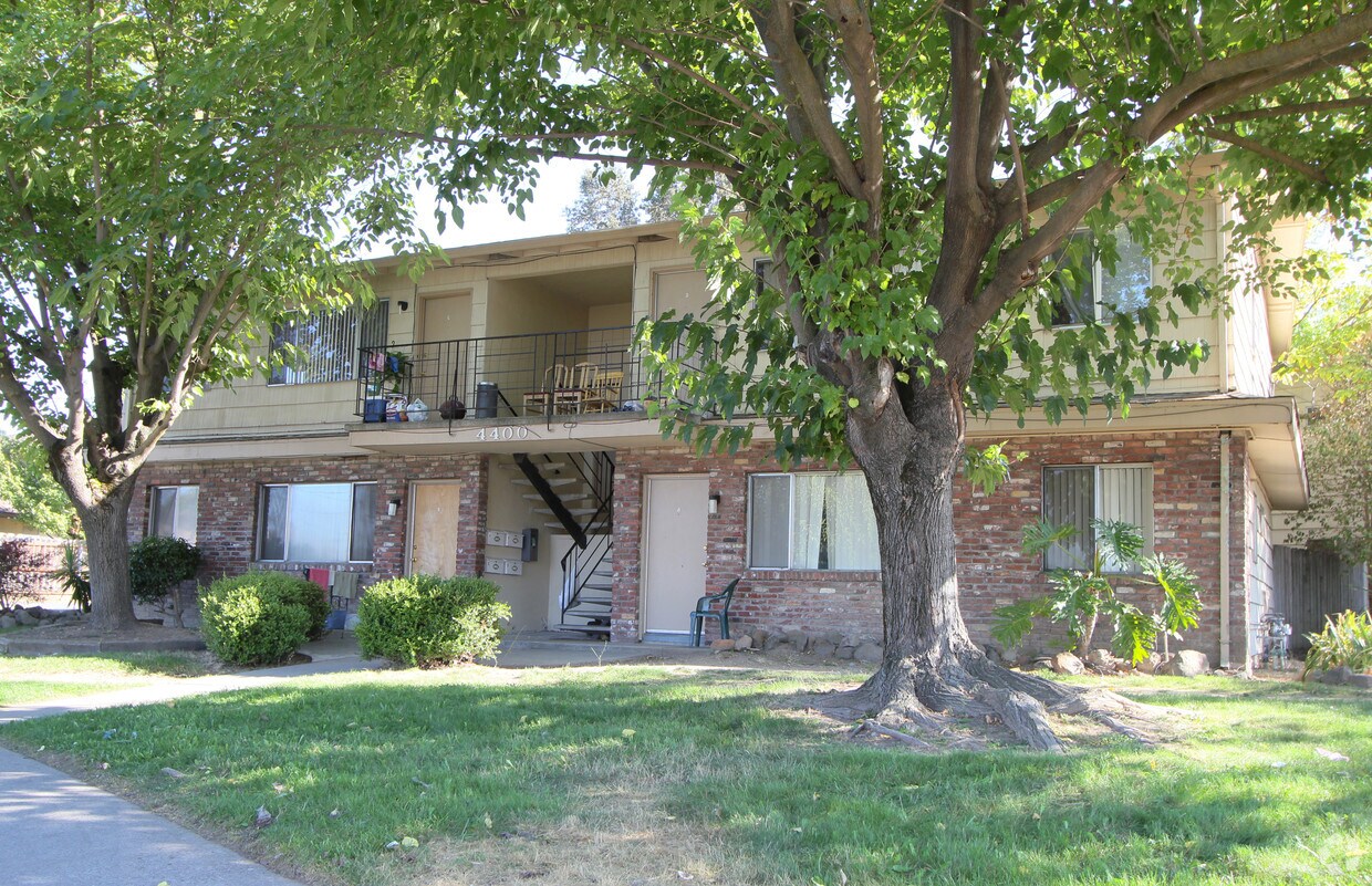 Foto principal - 4400 Greenholme Dr