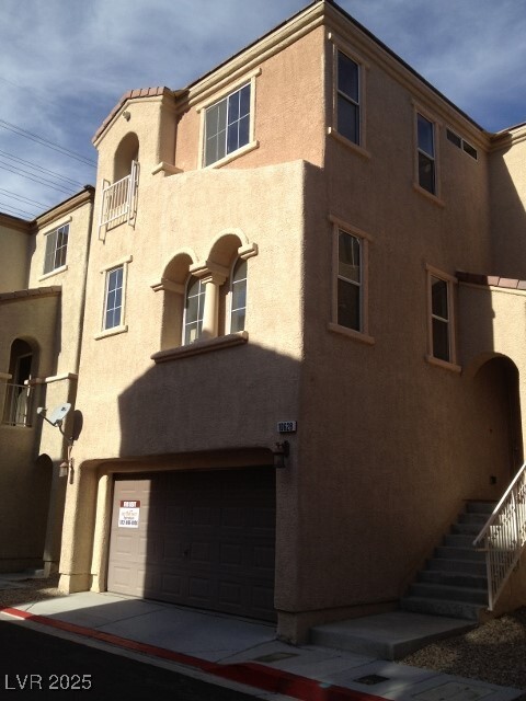Foto principal - 10628 W Double Spring Ct