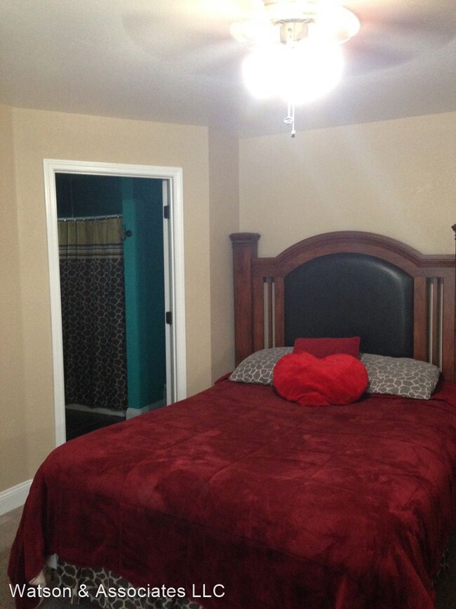 Foto del edificio - 3 br, 2 bath House - 23802 Treetop Rd