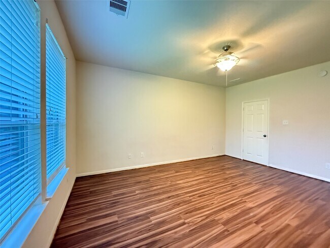 Foto del edificio - 7323 Boerne Creek Dr