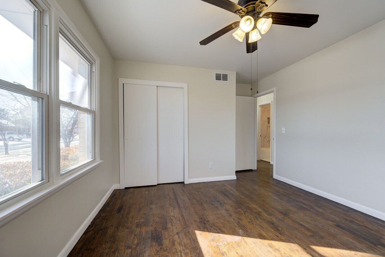 Photo - 2501 Ashley Dr (The Village, OK)