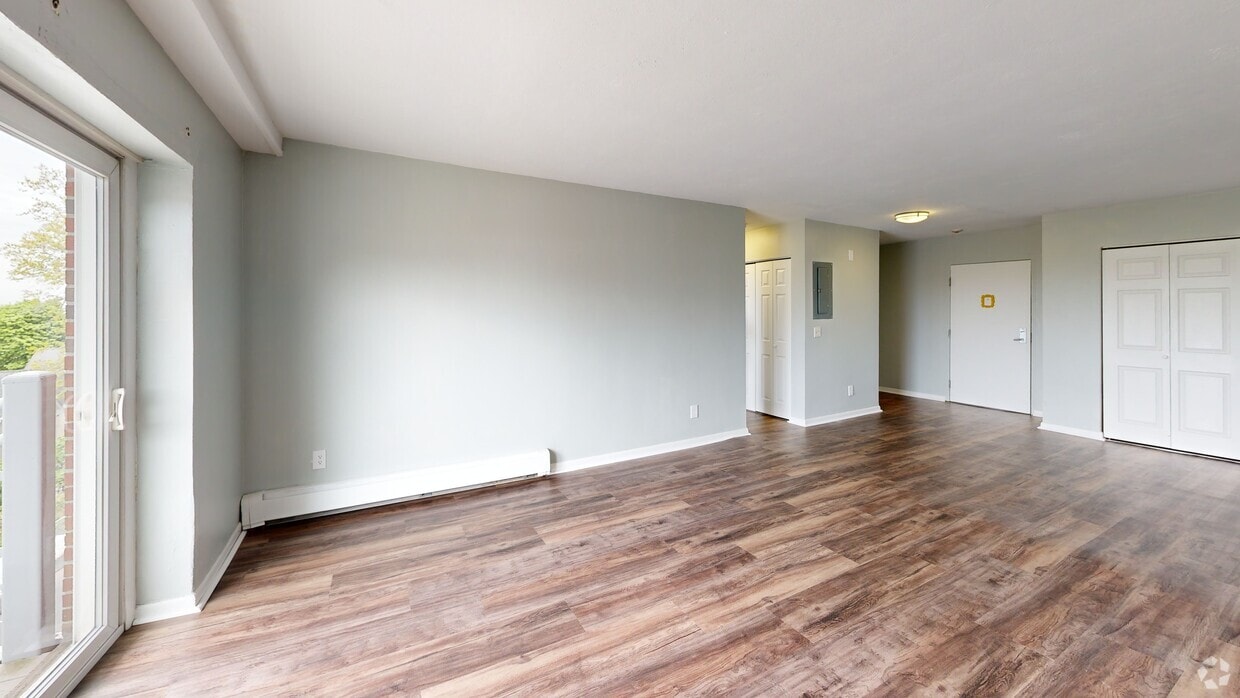 Photo - Parker Hill Apartments