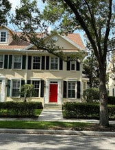 Building Photo - 262 Iris Dr