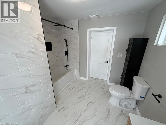 Building Photo - 169 Ottawa St S