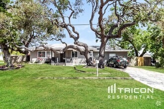 Building Photo - 10719 Cherokee Dr