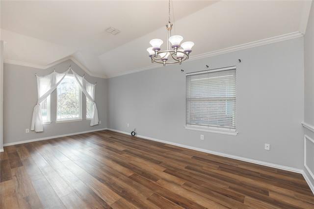 Foto del edificio - 6513 Redwood Ln
