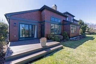 Building Photo - 35 Raynor Dr