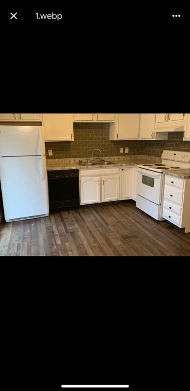 Primary Photo - 474 South St