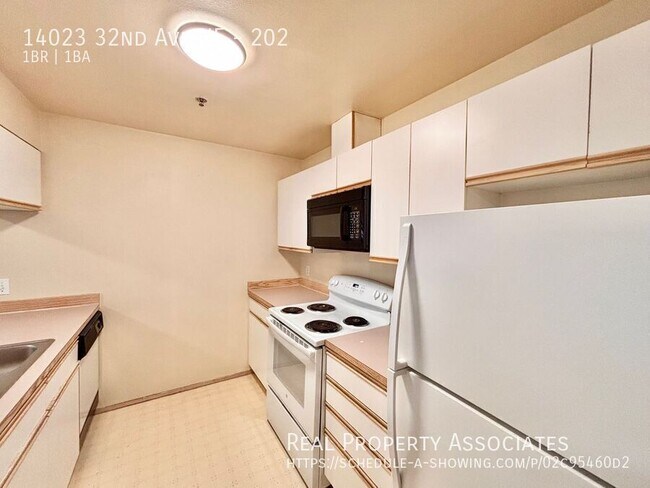 Foto del edificio - 14023 32nd Ave NE