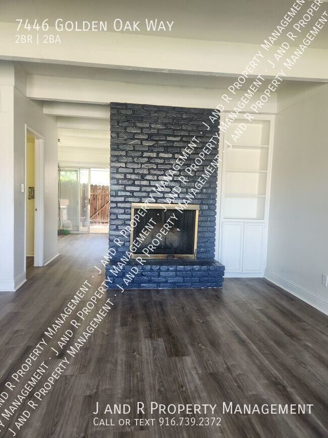 Building Photo - 2 Bed in South Land Park