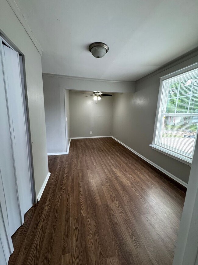 Foto del edificio - Cute & Comfortable Living in the Lookout M...