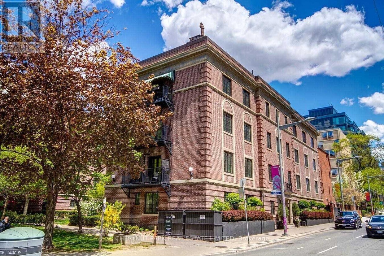 Photo principale - 150-1150 St Clair Ave W