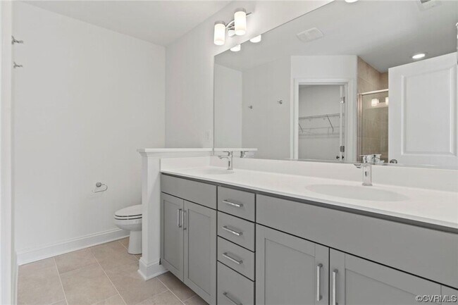 Foto del edificio - 13808 Village View Dr Midlothian, VA, 2311...