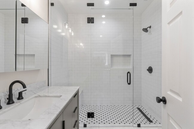 Foto del edificio - Culver City Rental -  Detached Studio with...