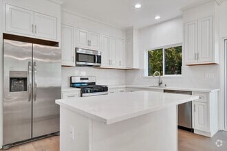 Building Photo - 11338 Barman Ave