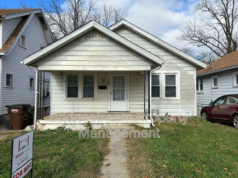 Foto principal - 37 W Melford Ave