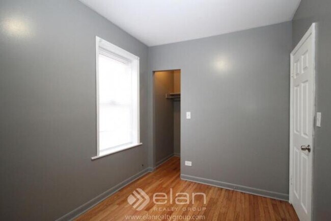 Foto del edificio - 2 bedroom in CHICAGO IL 60651