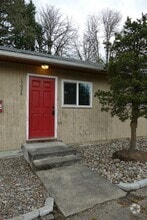 Building Photo - 15028 SE Arista Dr