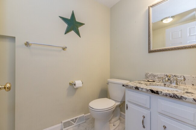 Building Photo - 55 Prescott Dr