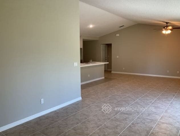 Building Photo - 1556 Talavera St SE