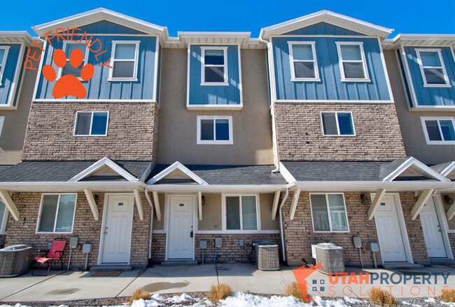 Foto del edificio - 8172 Broken Spoke Ln