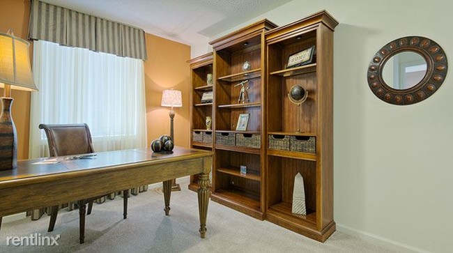Foto del edificio - 2025 Timber Oaks Ln