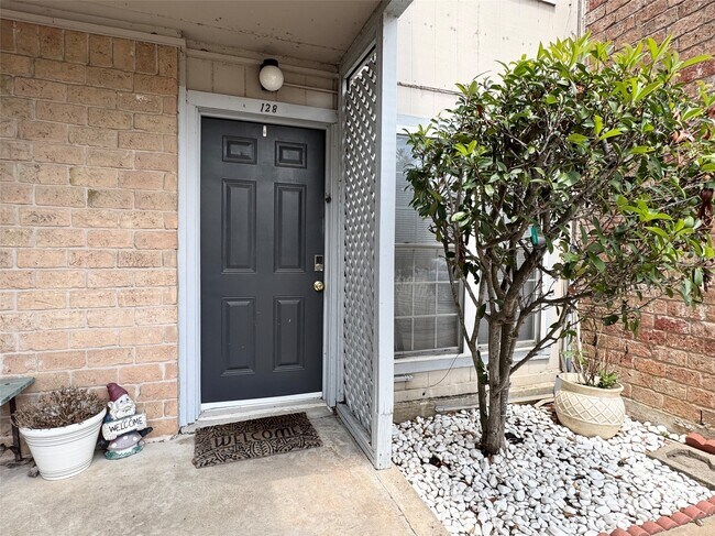 Foto del edificio - 5550 N Braeswood Blvd