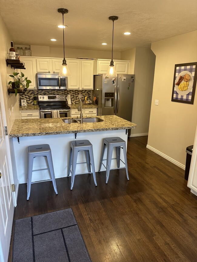 Foto del edificio - 776 E Scott Ave