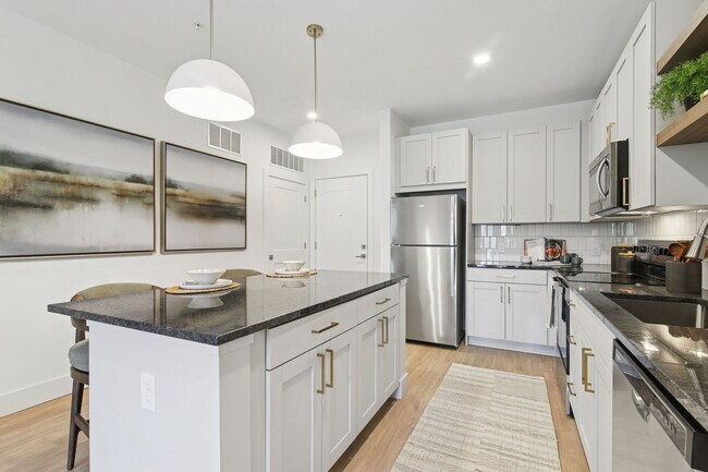 Foto del edificio - RENDER Turner Lake by Crescent Communities