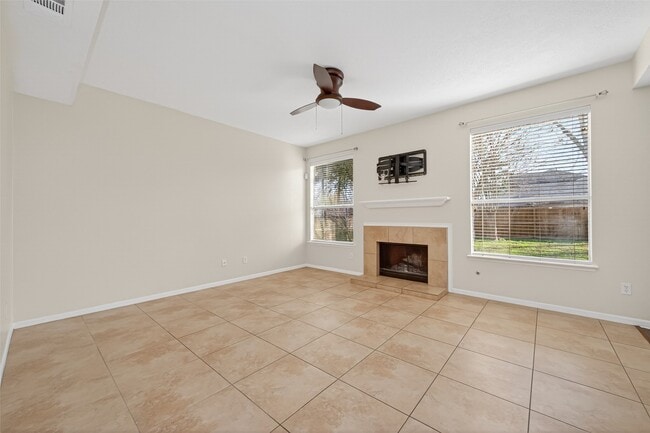 Building Photo - 3810 Timber Rail Dr