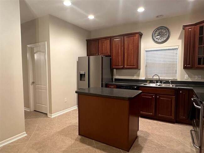 Building Photo - 3048 Hydrus Dr