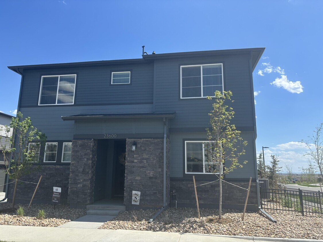 Photo - 23600 E 41st Ave (Aurora, CO)