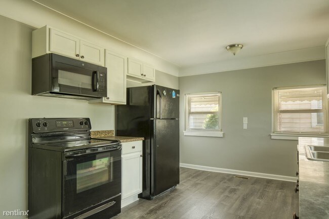 Building Photo - 3 br, 1.5 bath House - 18670 Denby