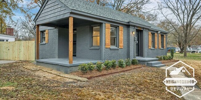 Building Photo - 1639 Cherry