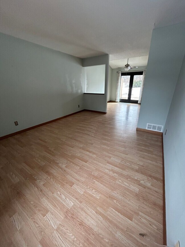 Foto del edificio - 2 bed/ 2 bath Condominium