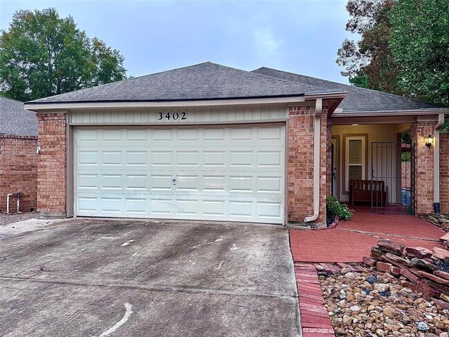 Building Photo - 3402 Cape Forest Dr