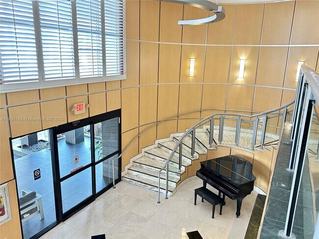 Foto del edificio - 6770 Indian Creek Dr