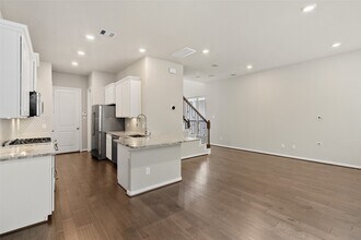 Building Photo - 134 Moon Dance Ct