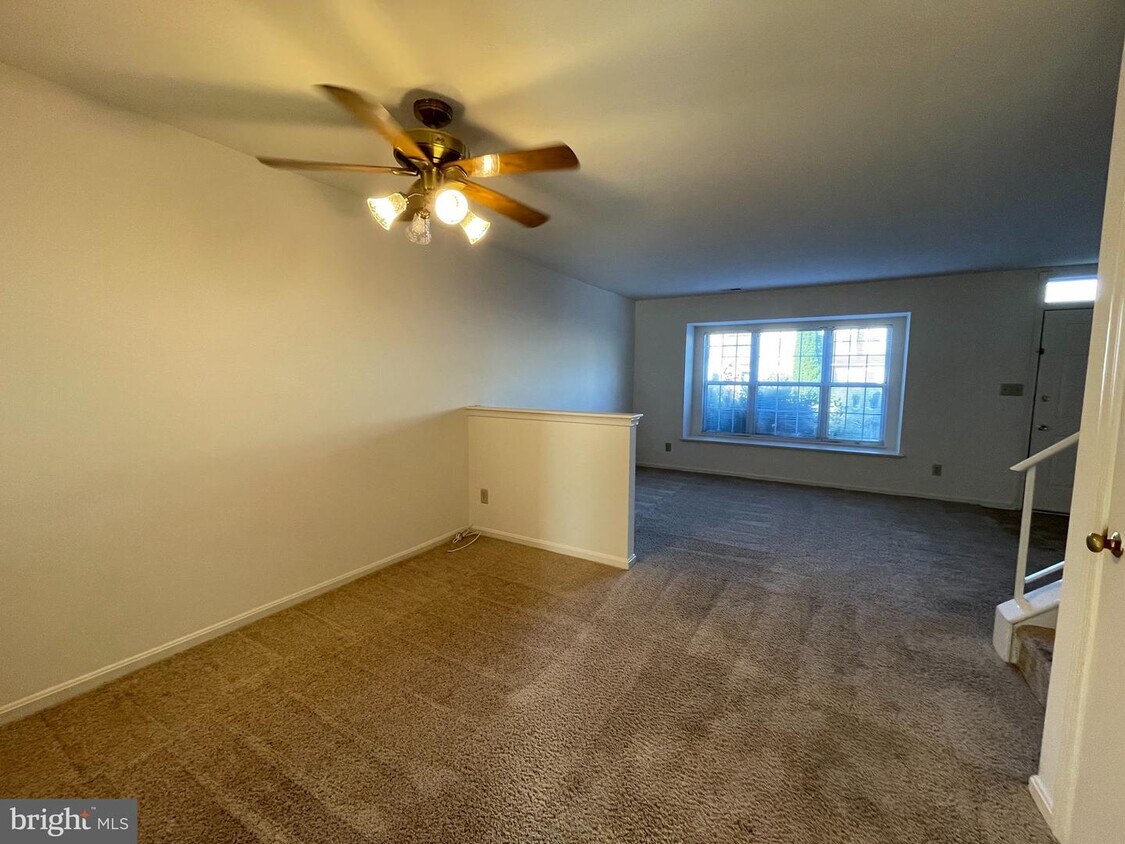 Primary Photo - 5144 Bellehaven Ct
