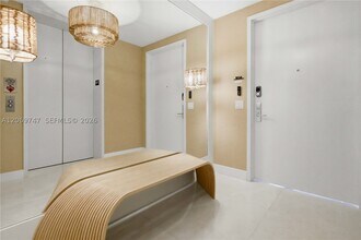 Building Photo - 360 Ocean Dr