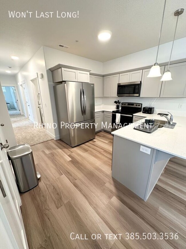 Foto del edificio - 841 Coulsen Dr