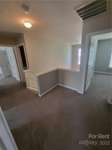 Foto del edificio - 8836 Stags Leap Ct