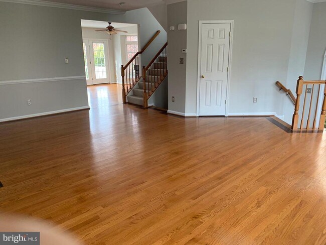 Foto del edificio - 6209 Toledo Pl