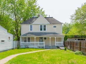 Building Photo - 6709 Lawn Ave