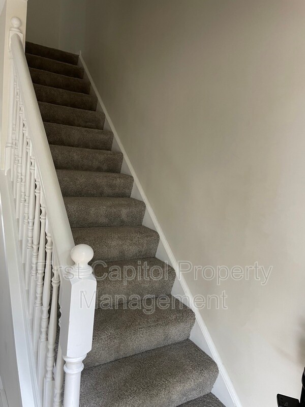 Foto del edificio - 2848 Butternut Ln