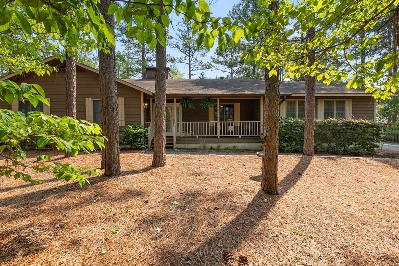 Foto principal - 4 Prichard Ln