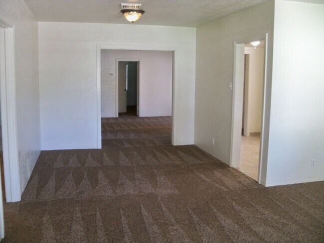 Foto del edificio - La Loma Area Neighborhood