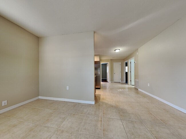 Building Photo - 308 Bailey Ln