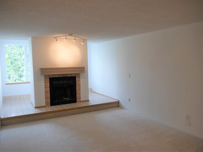 Foto del edificio - 13717 Linden Ave N